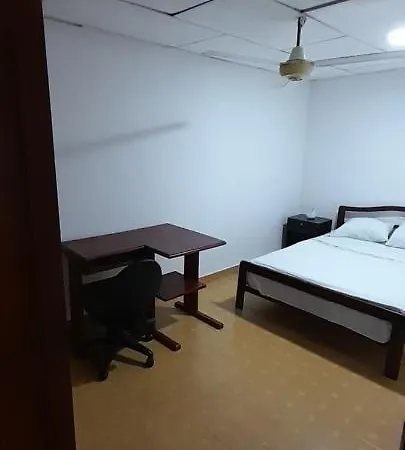 J & M Ctg Apartamento